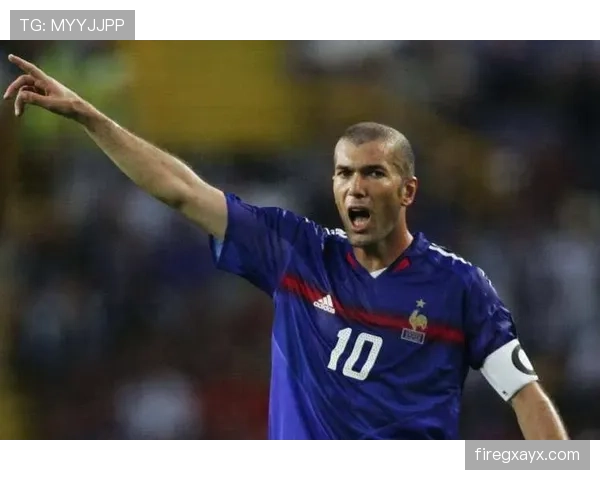 齐达内世界杯决赛表现回顾：关键发挥与遗憾时刻